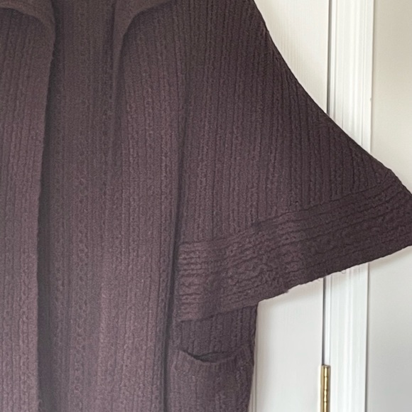 CAbi Repose Cape Oversized Open Knit
Cardigan Poncho Brown Size M/L - Picture 6 of 6